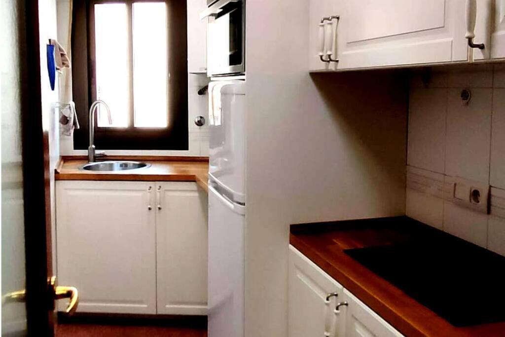 Apartamento En Zona De Ocio Casco Antiguo Alicante Esterno foto