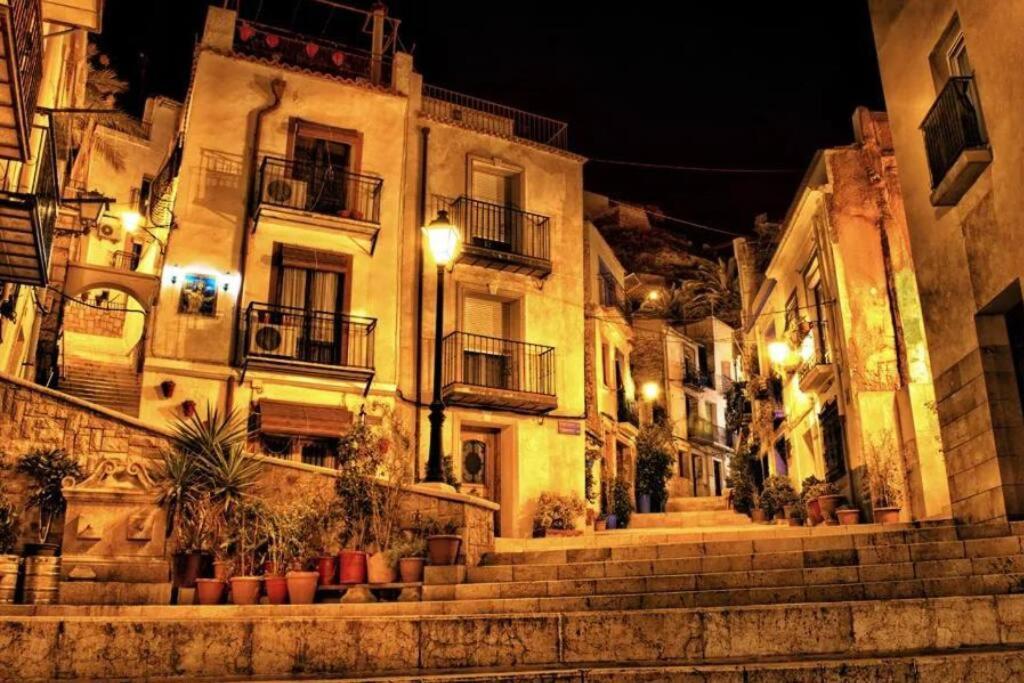 Apartamento En Zona De Ocio Casco Antiguo Alicante Esterno foto