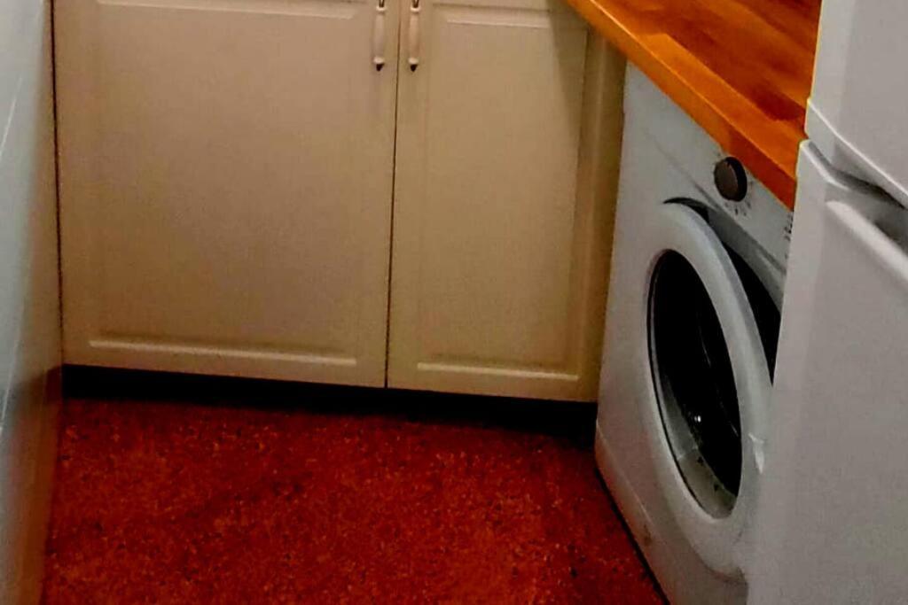 Apartamento En Zona De Ocio Casco Antiguo Alicante Esterno foto